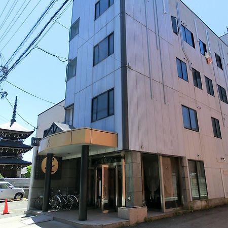 טקיאמה Hotel Hana מראה חיצוני תמונה