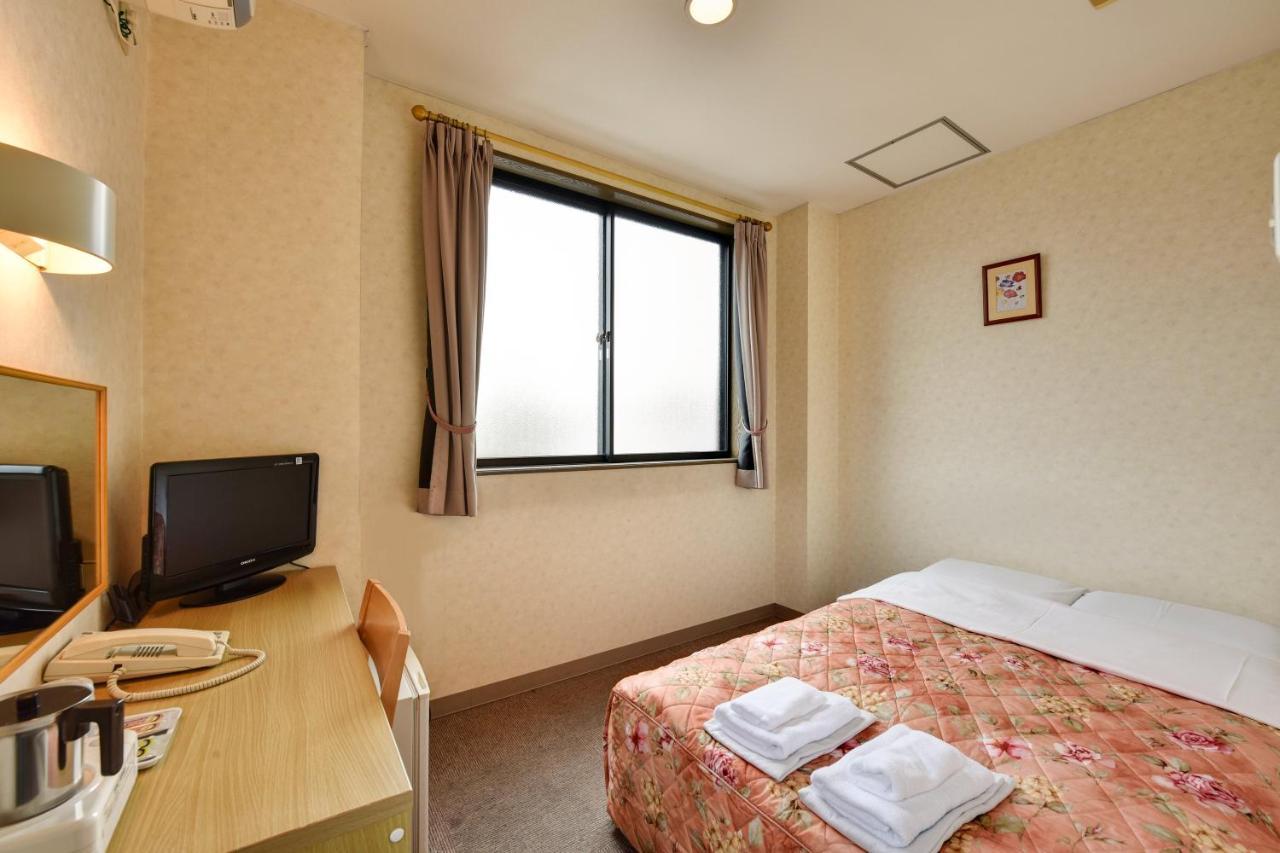 טקיאמה Hotel Hana מראה חיצוני תמונה